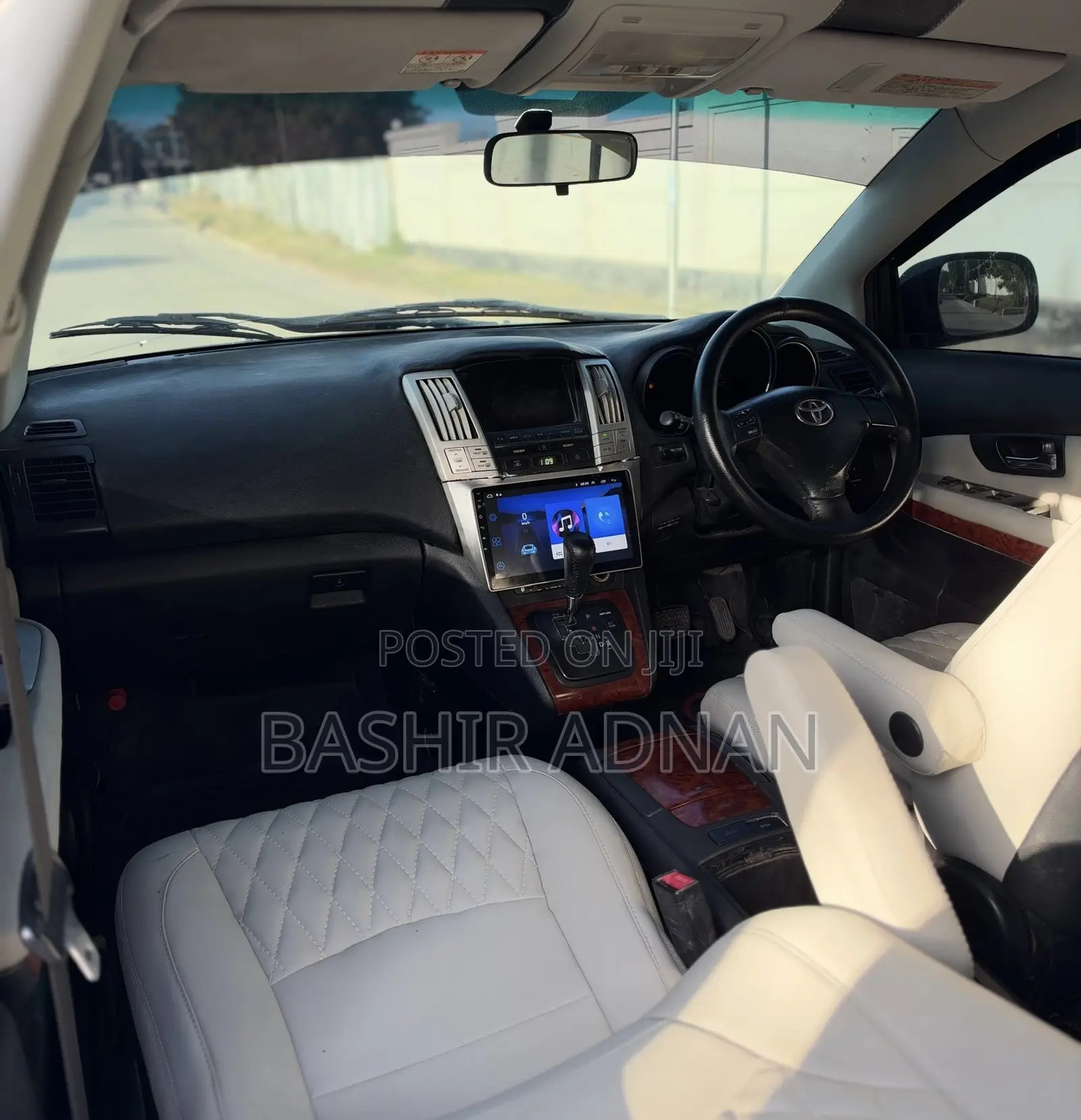 Toyota Harrier 3.0 V6 2005 Black
