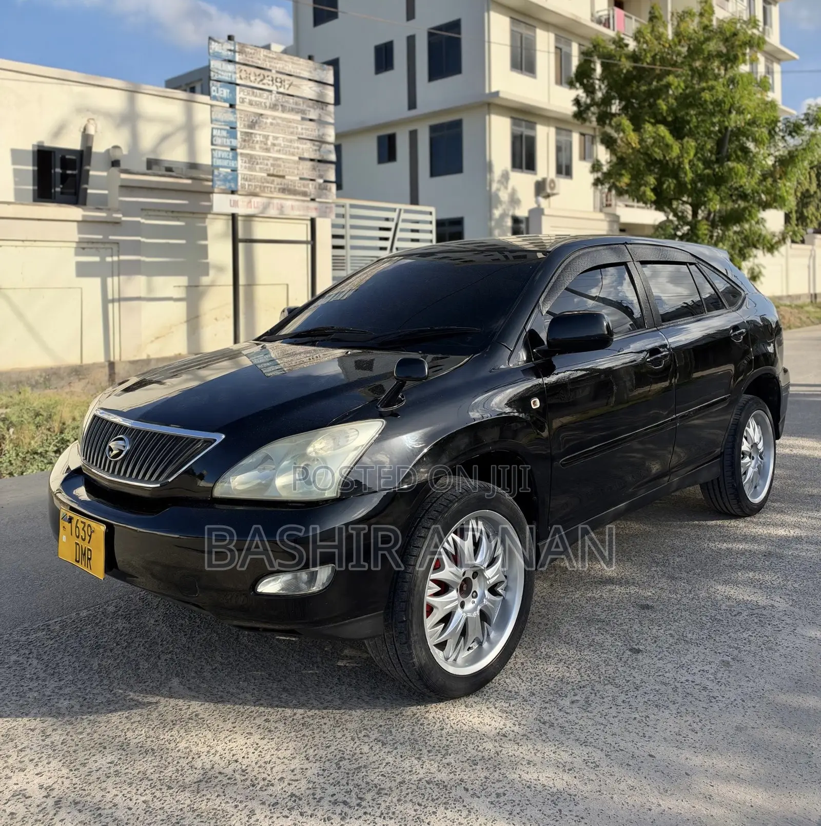 Toyota Harrier 3.0 V6 2005 Black