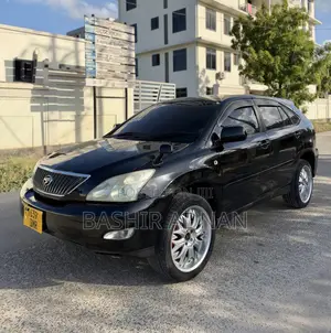 Toyota Harrier 3.0 V6 2005 Black