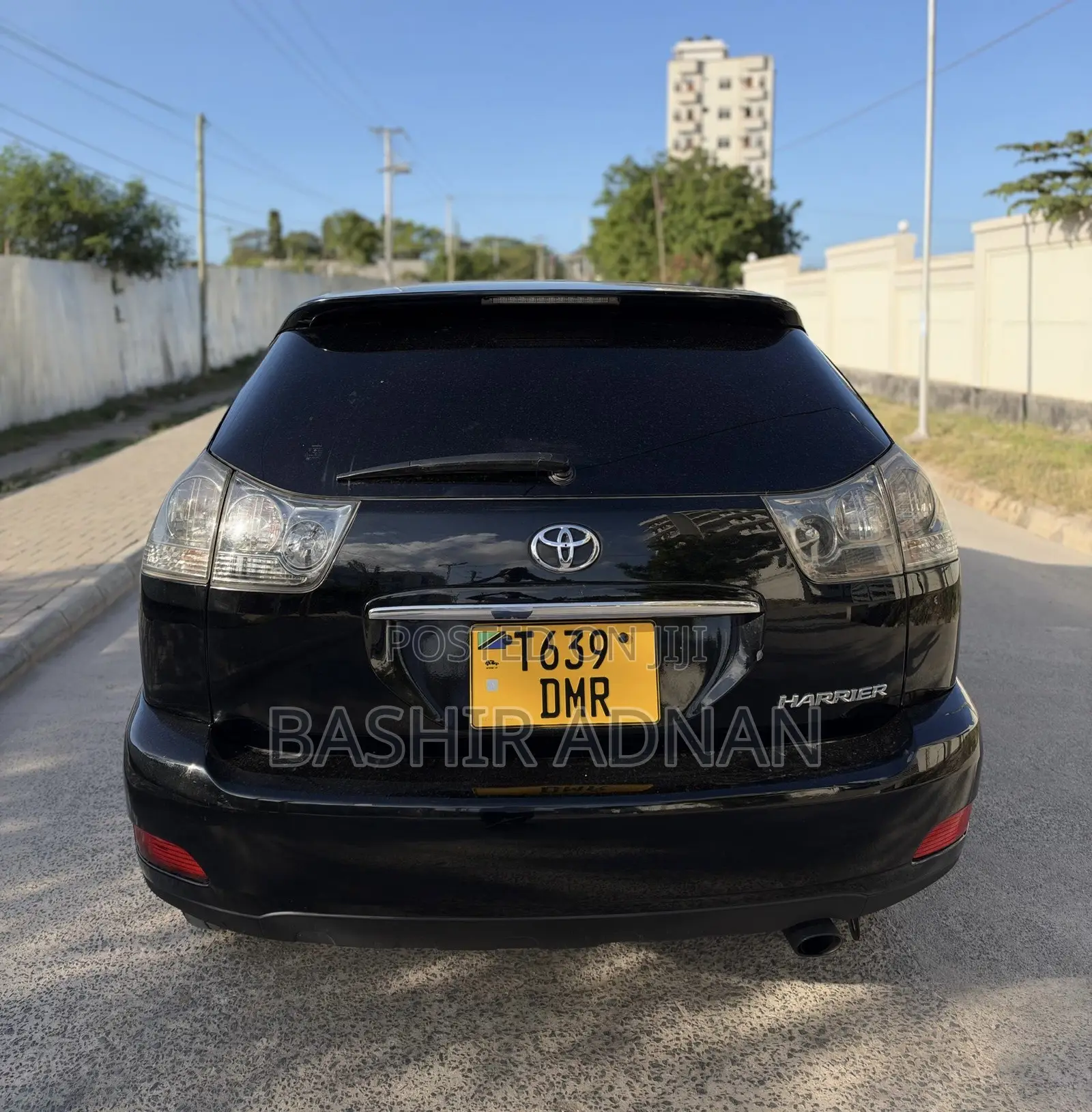 Toyota Harrier 3.0 V6 2005 Black