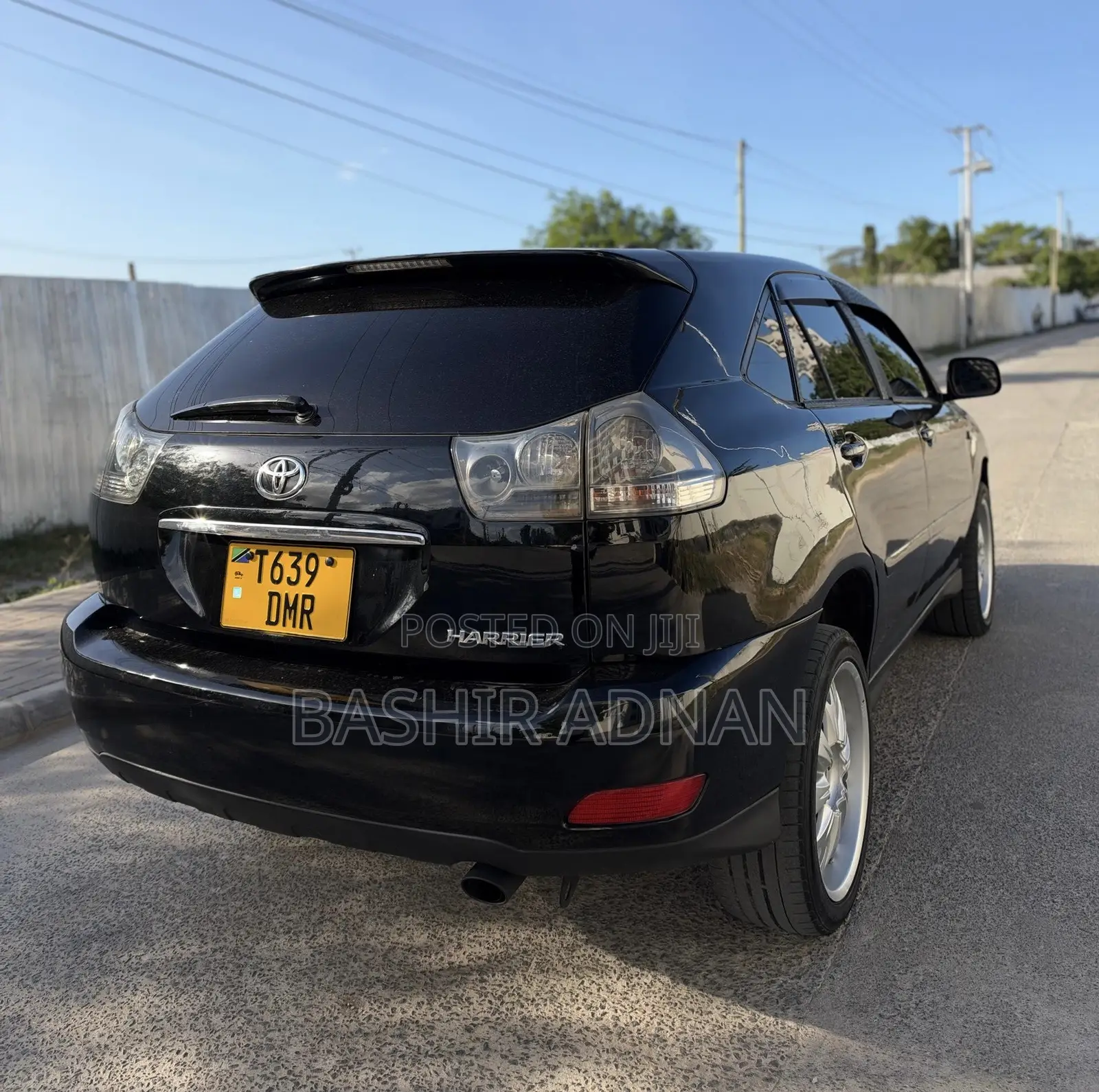 Toyota Harrier 3.0 V6 2005 Black