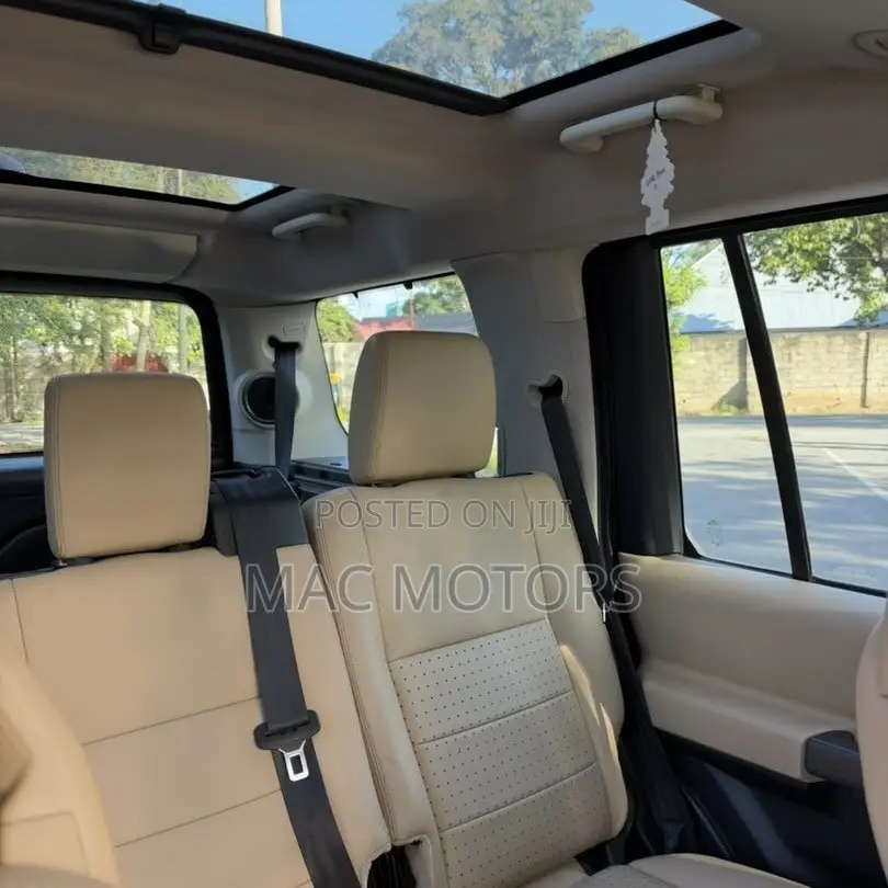 Land Rover Discovery 2009 Green