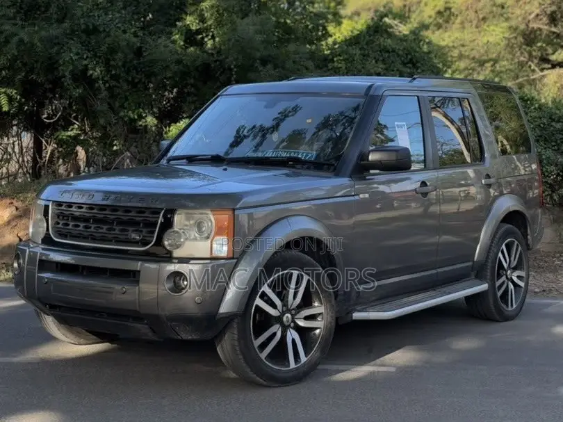 Land Rover Discovery 2009 Gray