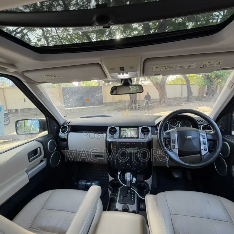 Land Rover Discovery 2009 Gray