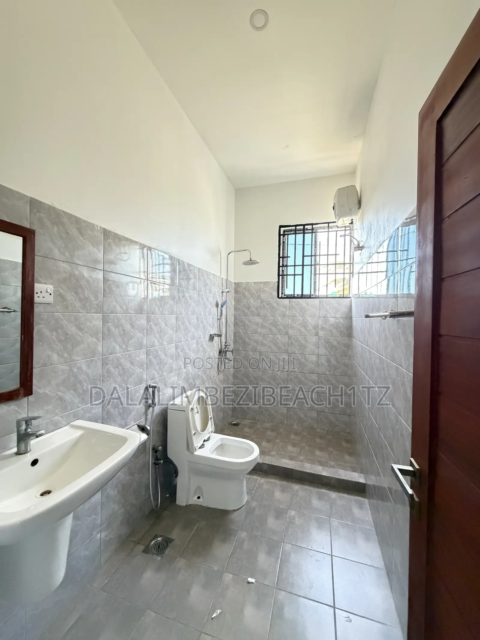 3bdrm Apartment in Madale Flamingo, Goba for rent