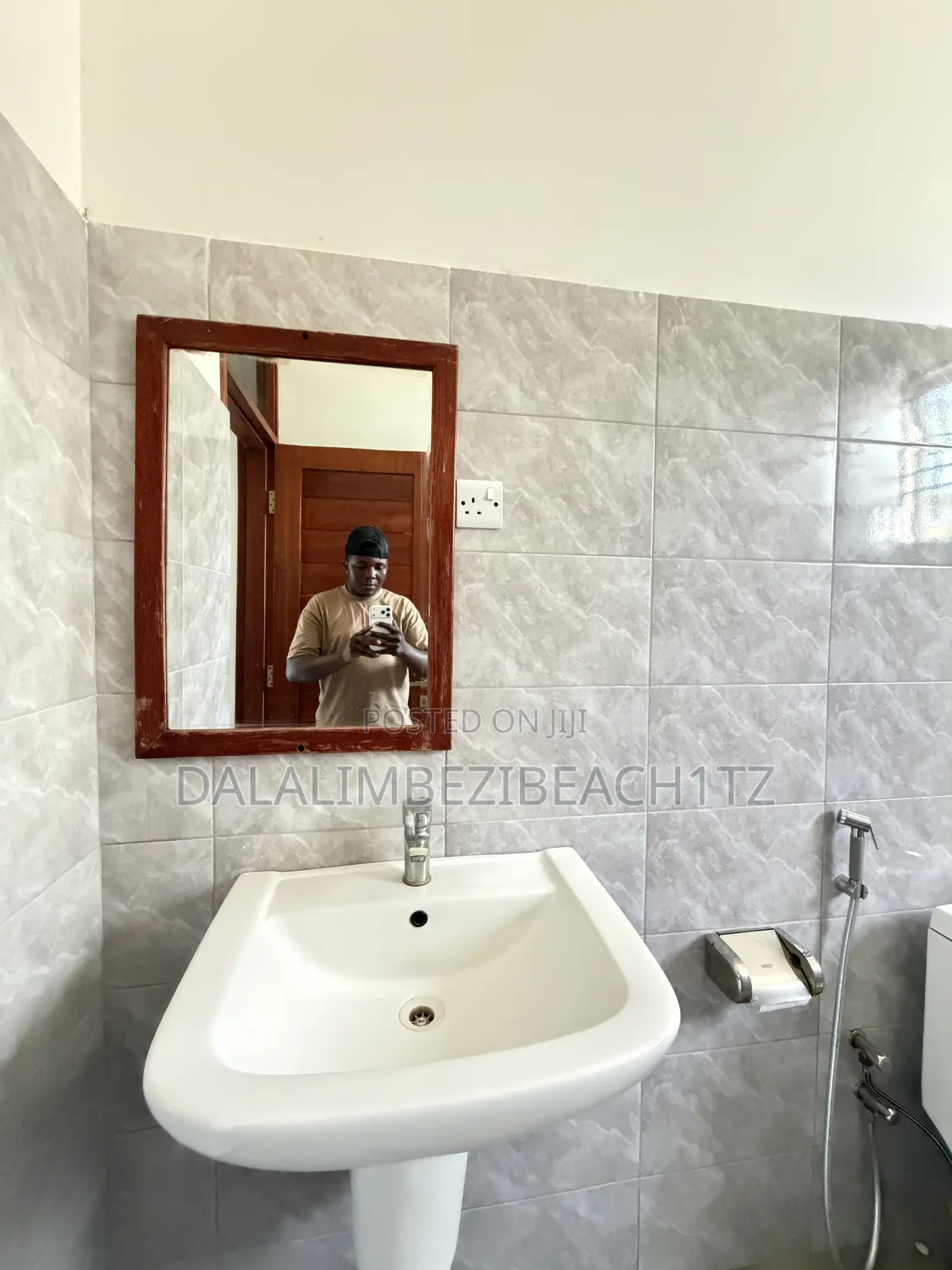3bdrm Apartment in Madale Flamingo, Goba for rent
