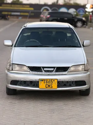 Toyota Carina 2000 Silver
