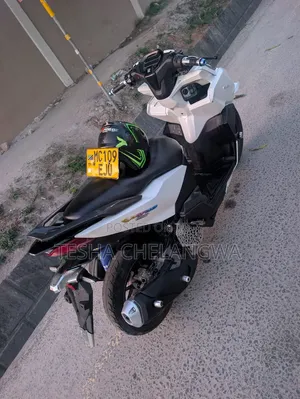 Honda Vario 2024 White