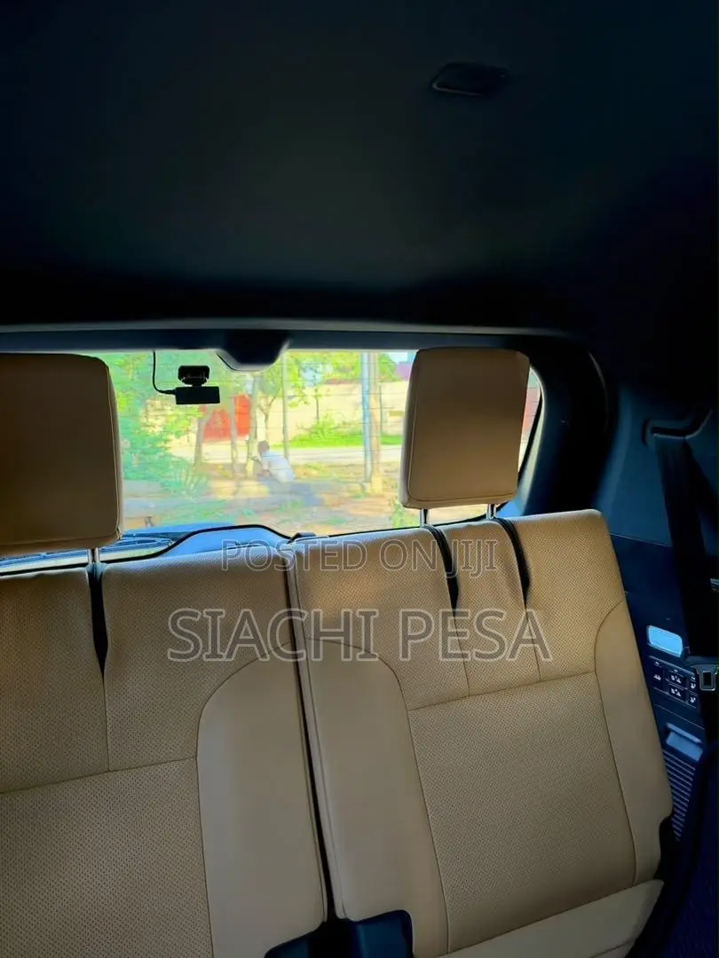 Lexus LX 600 2023 White