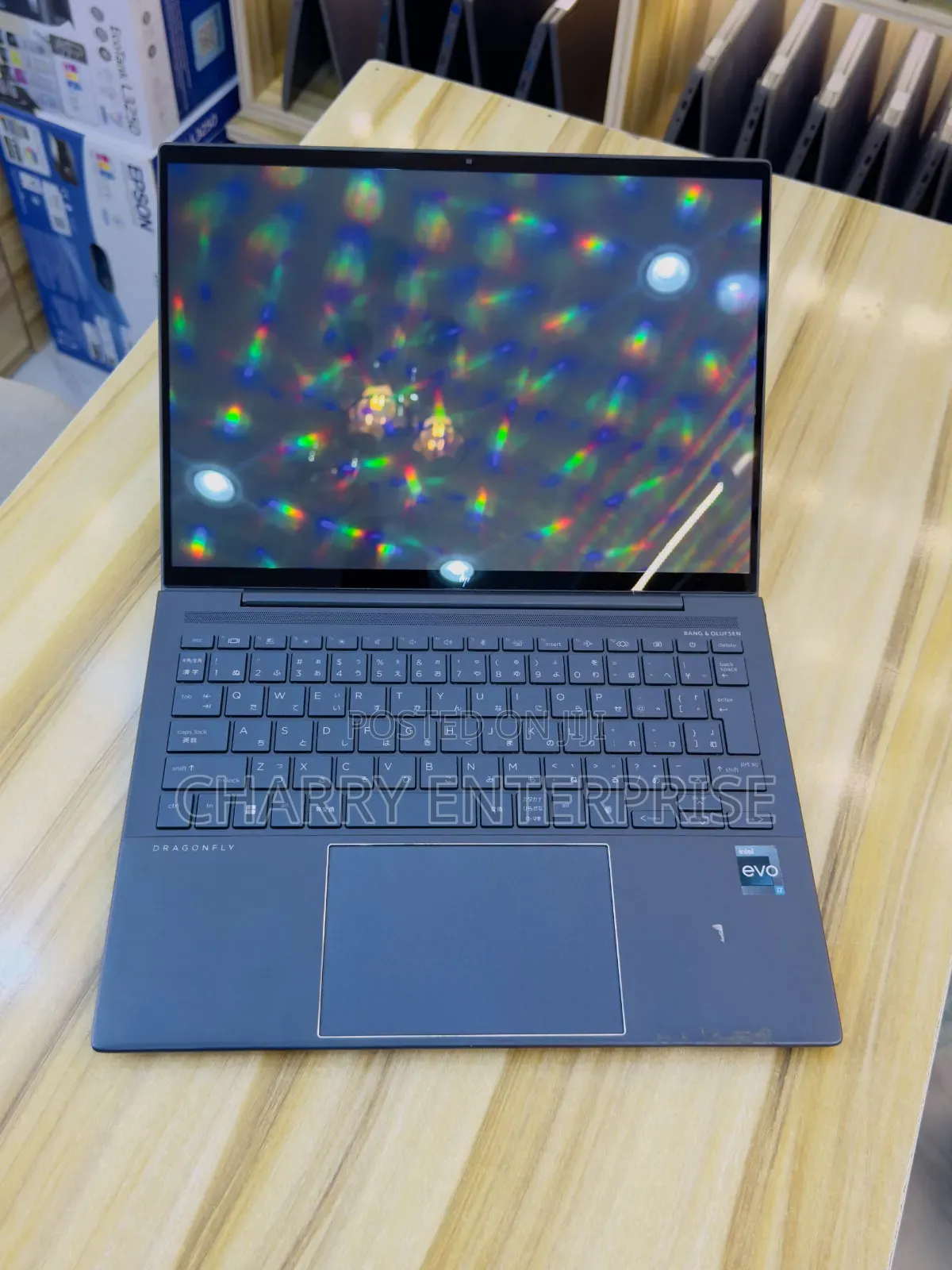 Laptop HP Dragonfly G3 16GB Intel Core i7 SSD 512GB