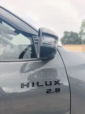 New Toyota Hilux 2026 Red