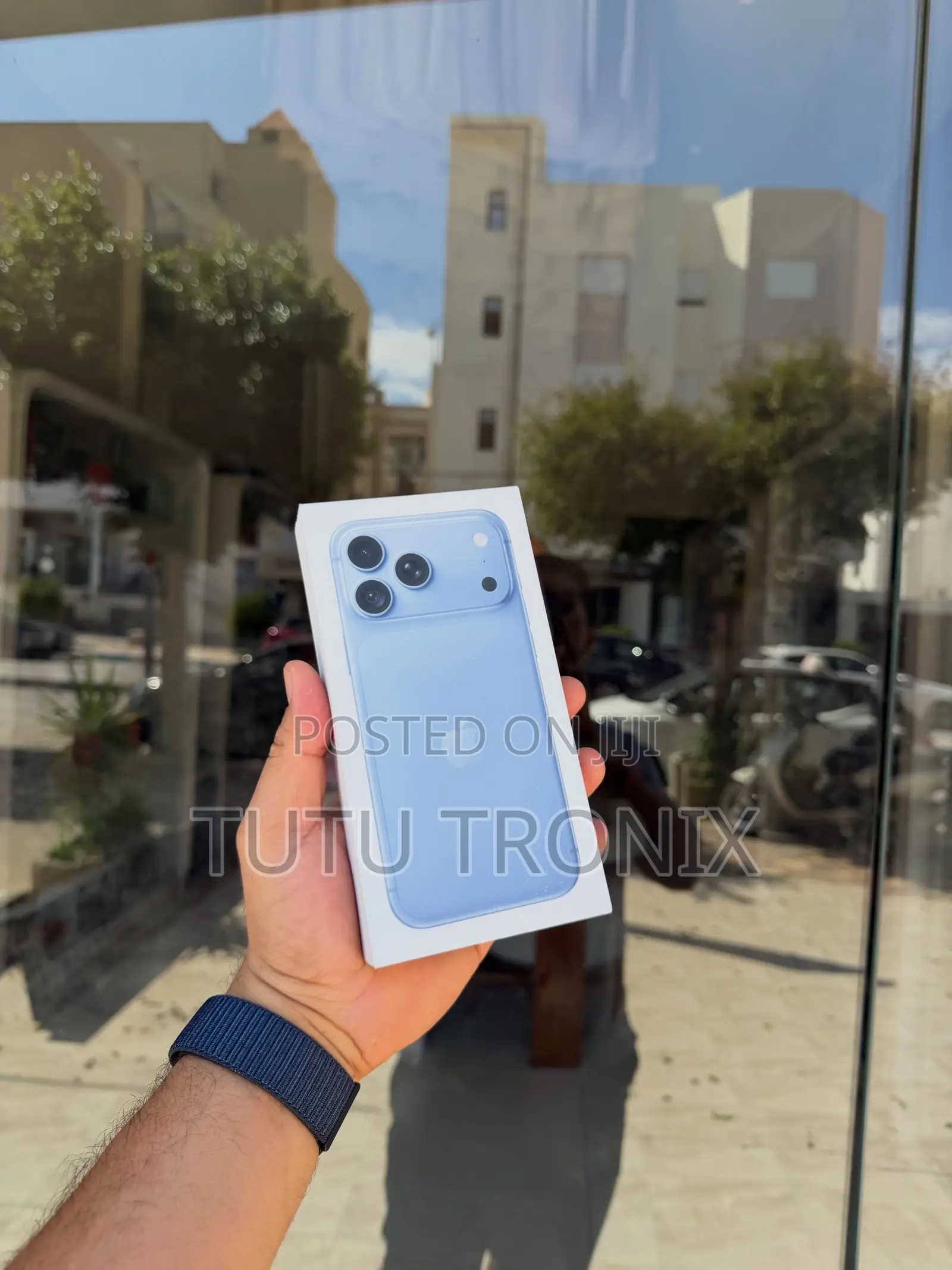 New Apple iPhone 18 Pro Max 256 GB Blue