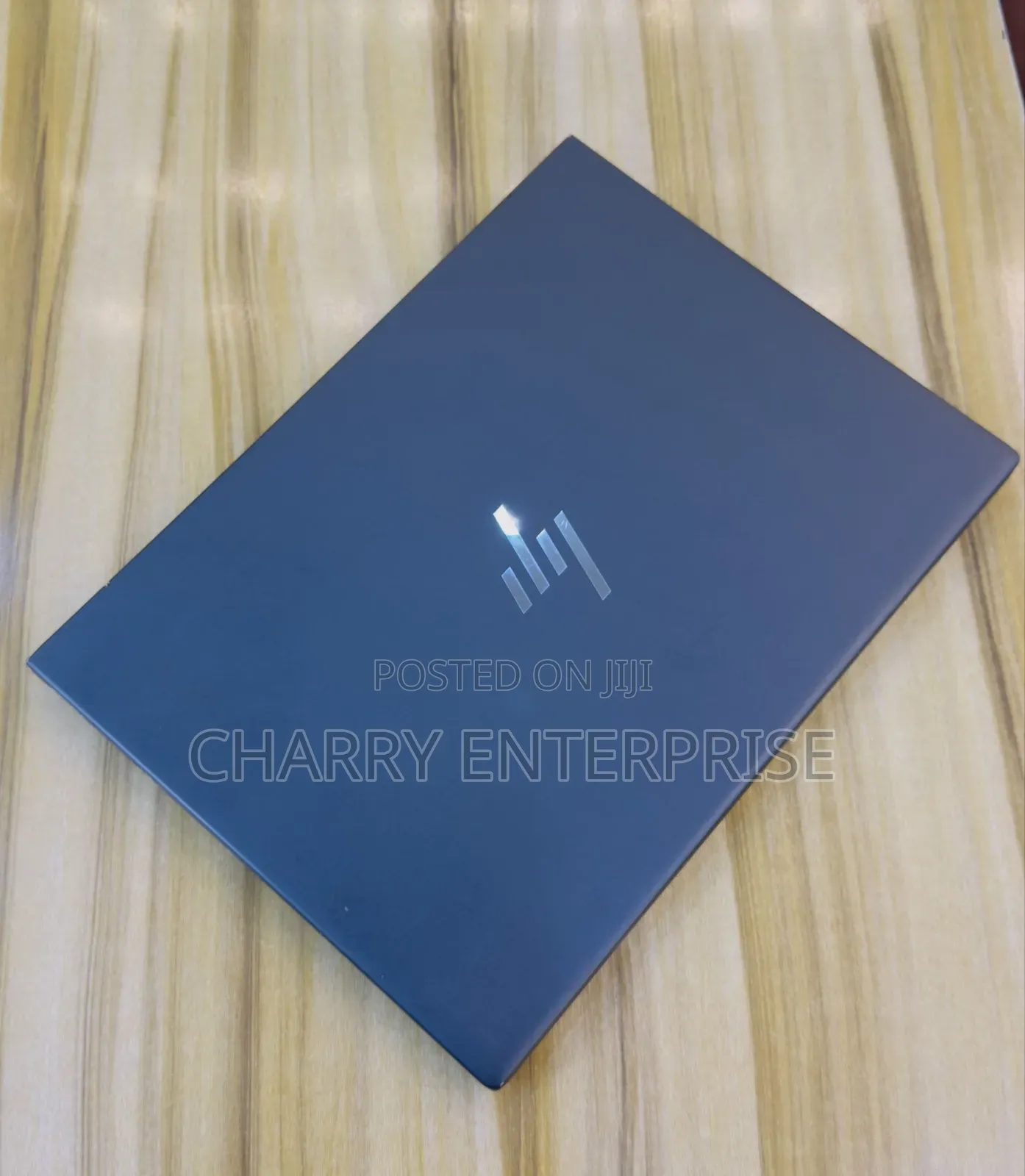 Laptop HP Dragonfly G3 16GB Intel Core i7 SSD 512GB