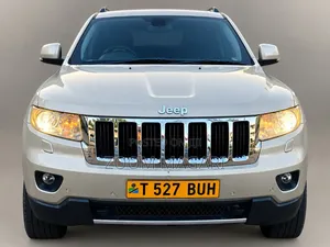 Jeep Grand Cherokee 2006 Gold