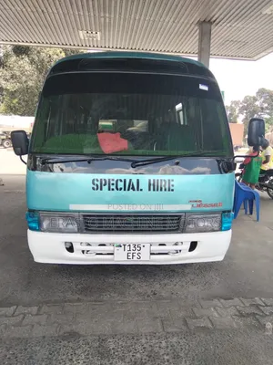Toyota Coaster 2000