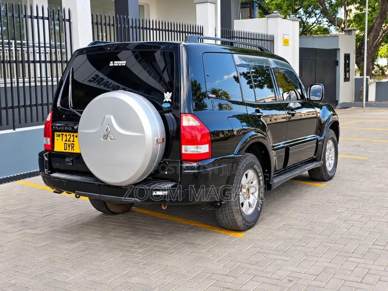 Mitsubishi Pajero 2004 Black