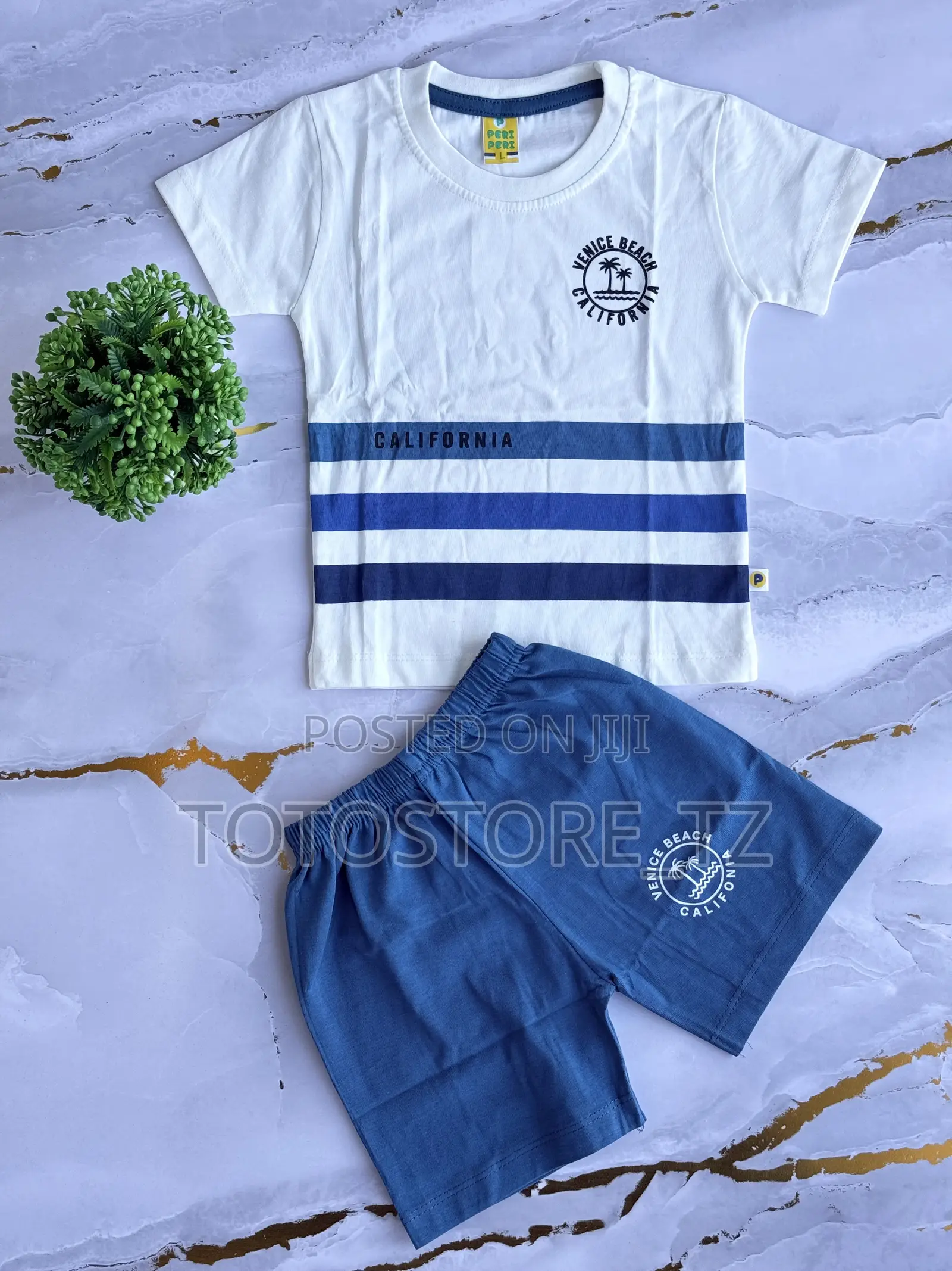 Tshirt & Pensi