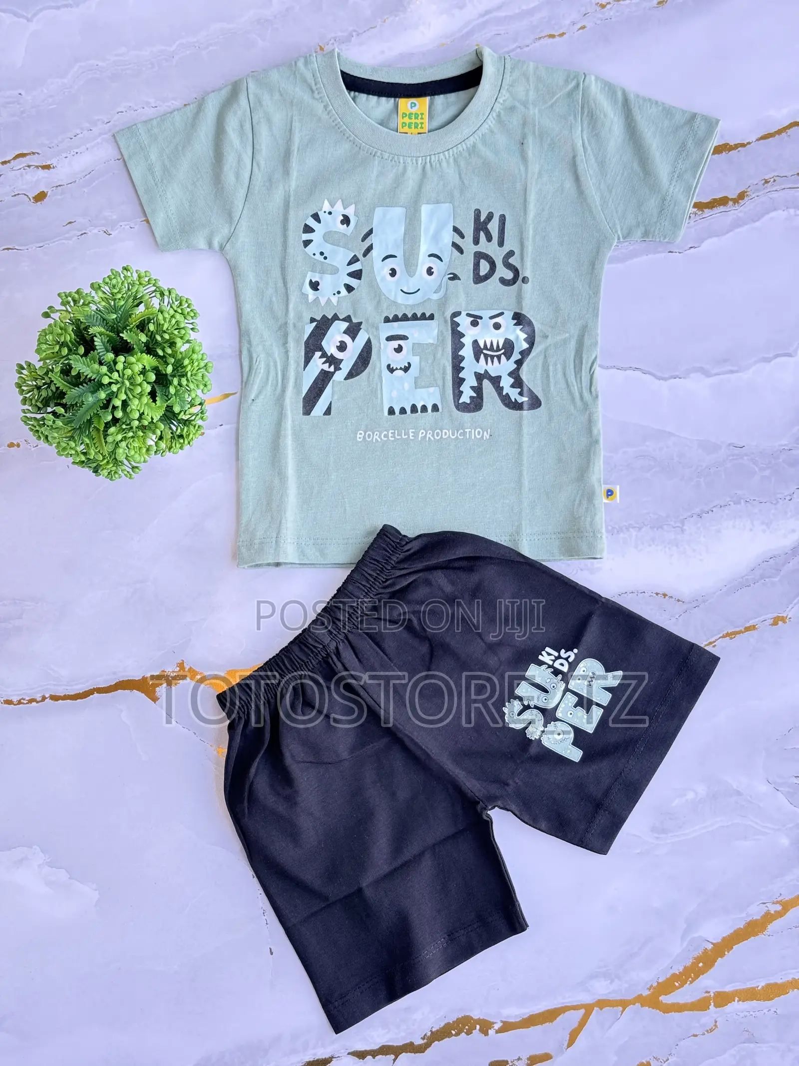 Tshirt & Pensi