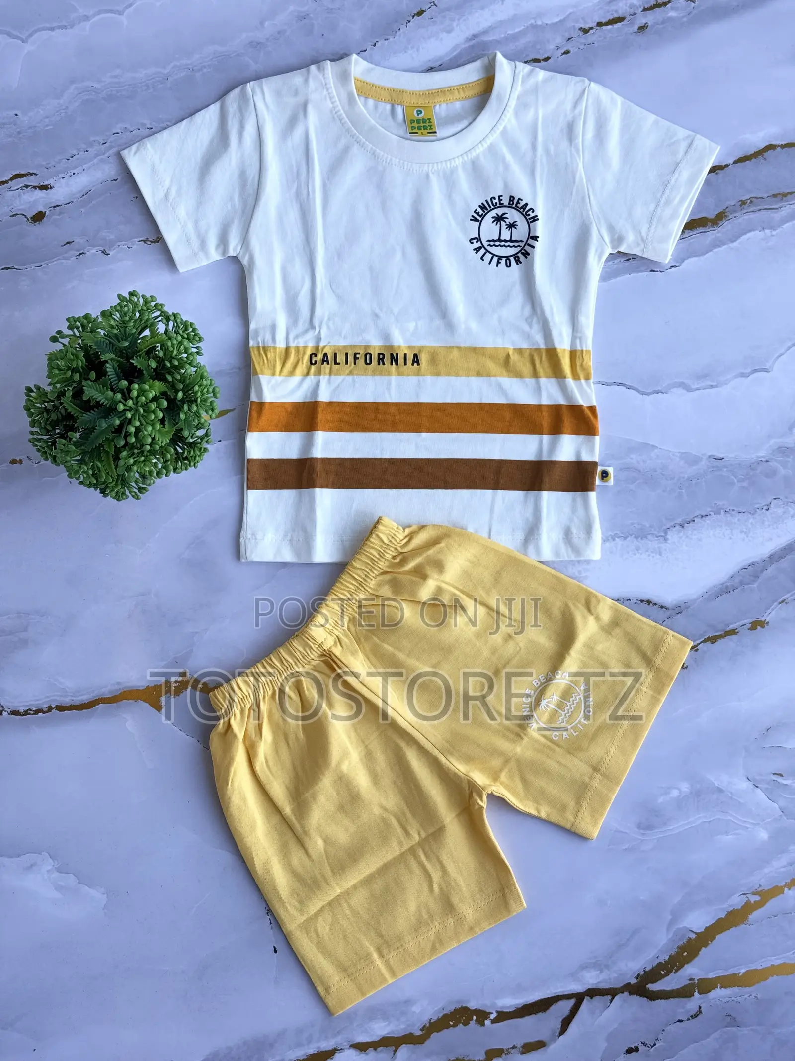 Tshirt & Pensi