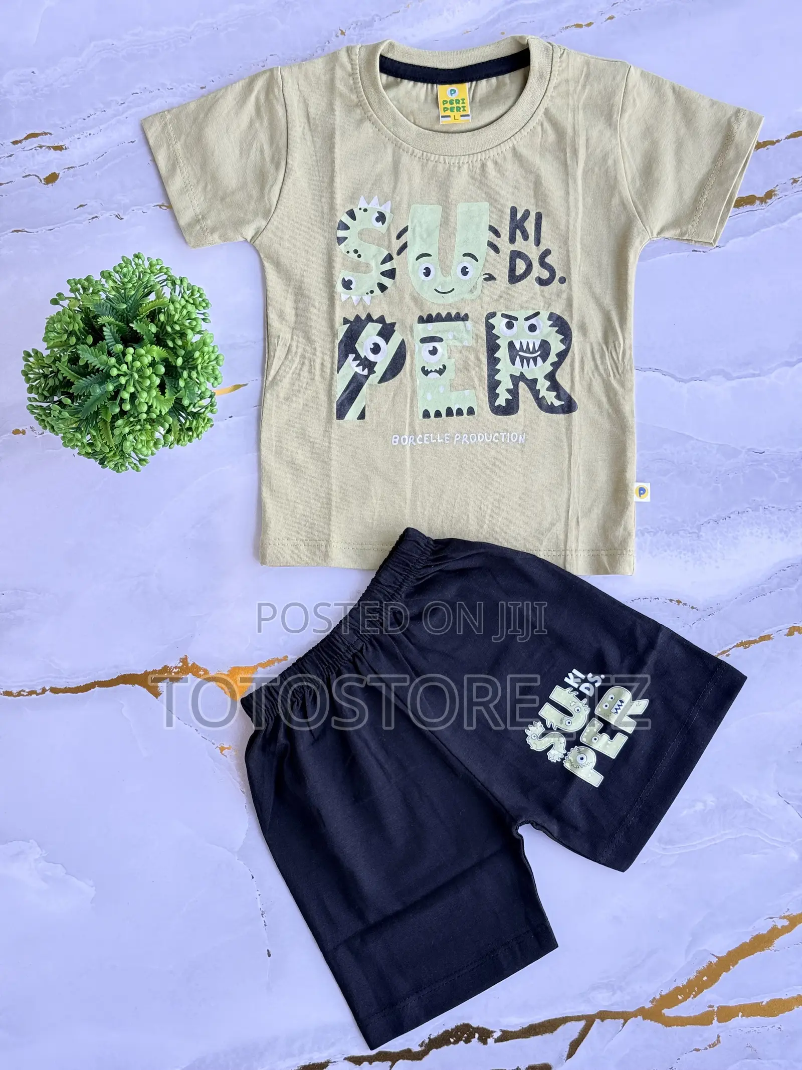 Tshirt & Pensi