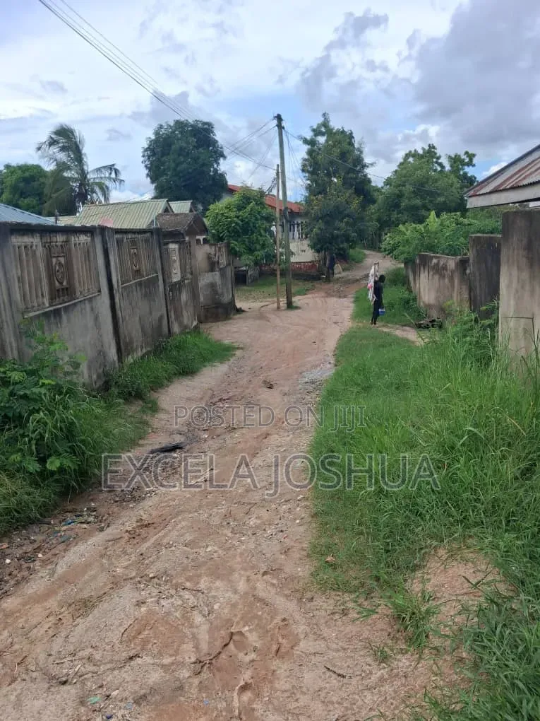 3bdrm House in Excela Joshua, Mbezi for sale