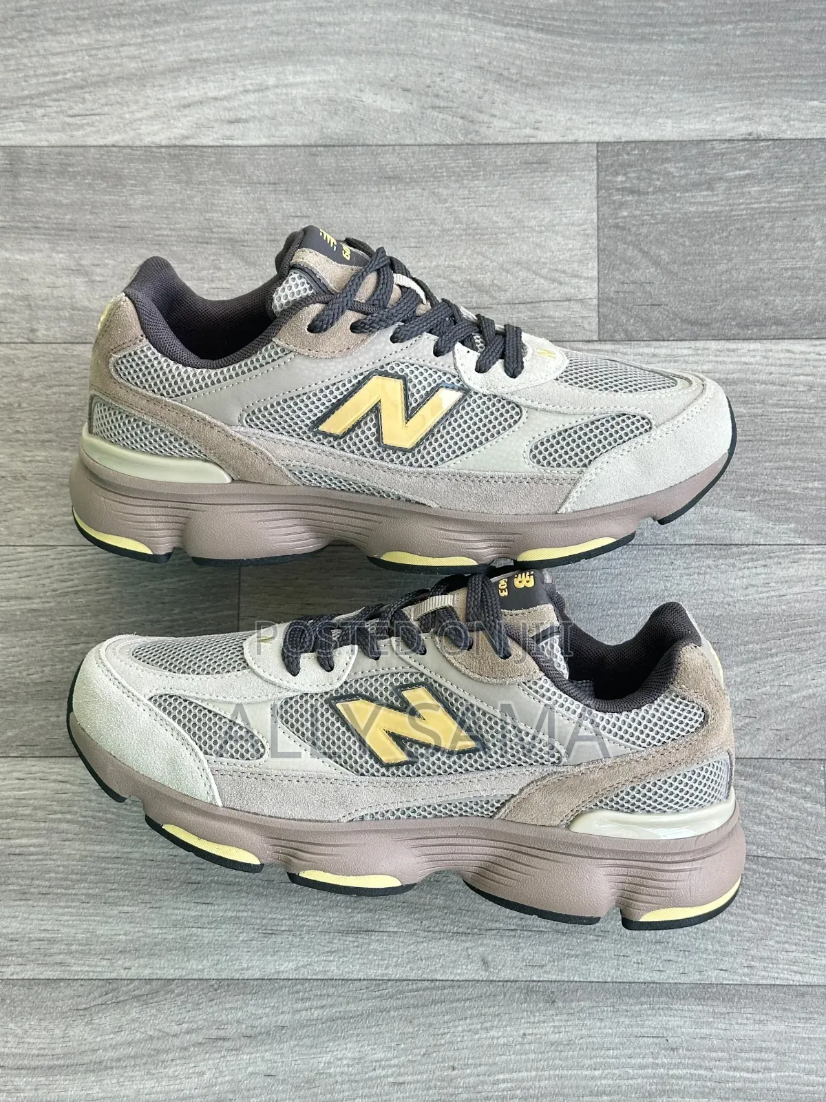 New Balance Sneakers Very Quality