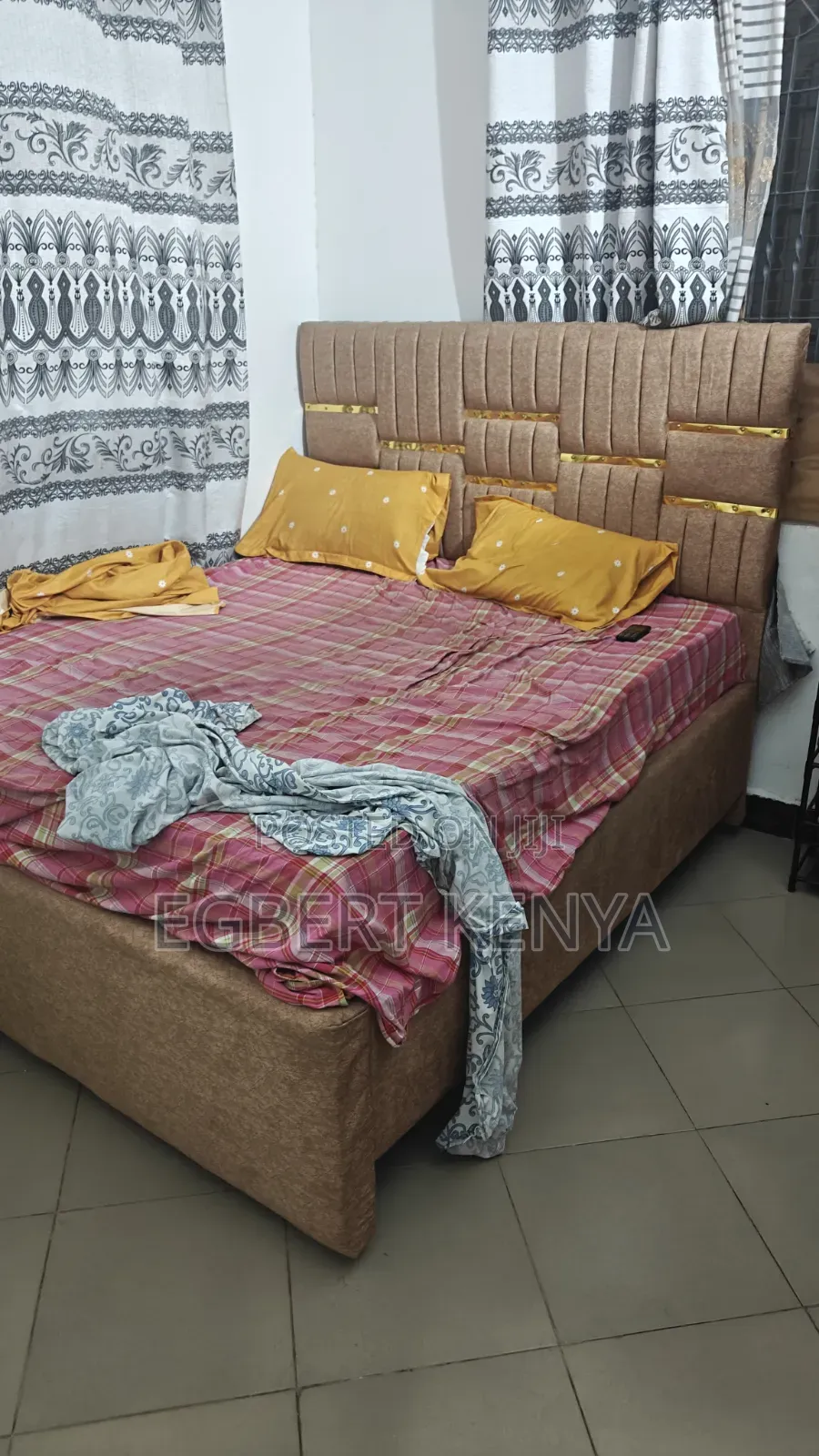 Kitanda Bed Sofa