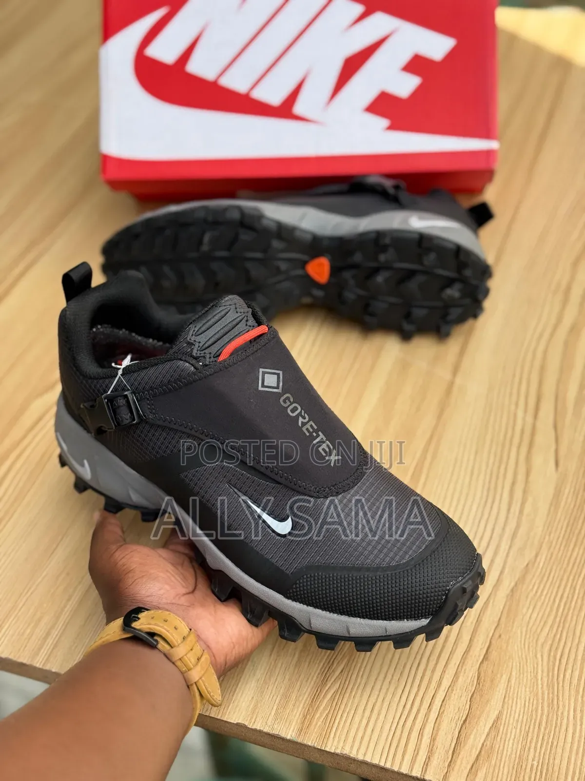 Men's Sneakers New Design Waterproof Black