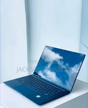 New Laptop HP EliteBook 820 G3 16GB Intel Core i5 SSD 512GB