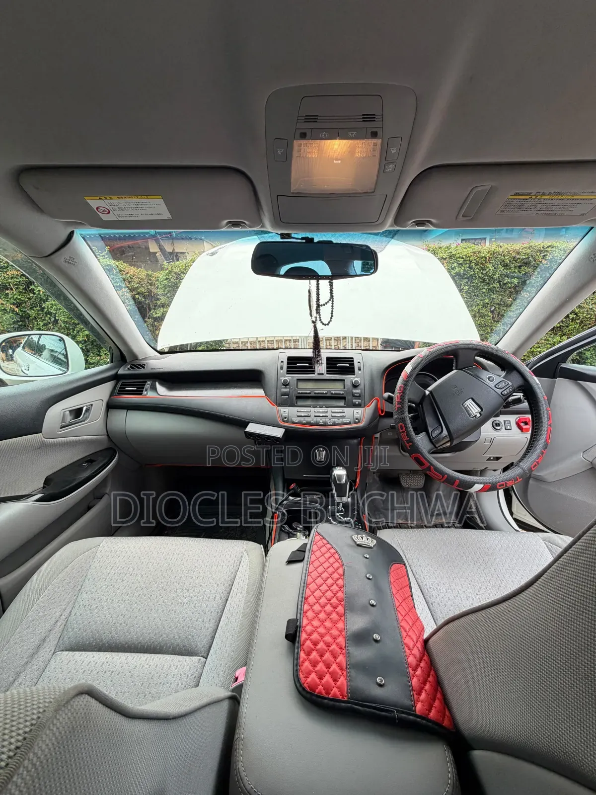 Toyota Crown 2009 White