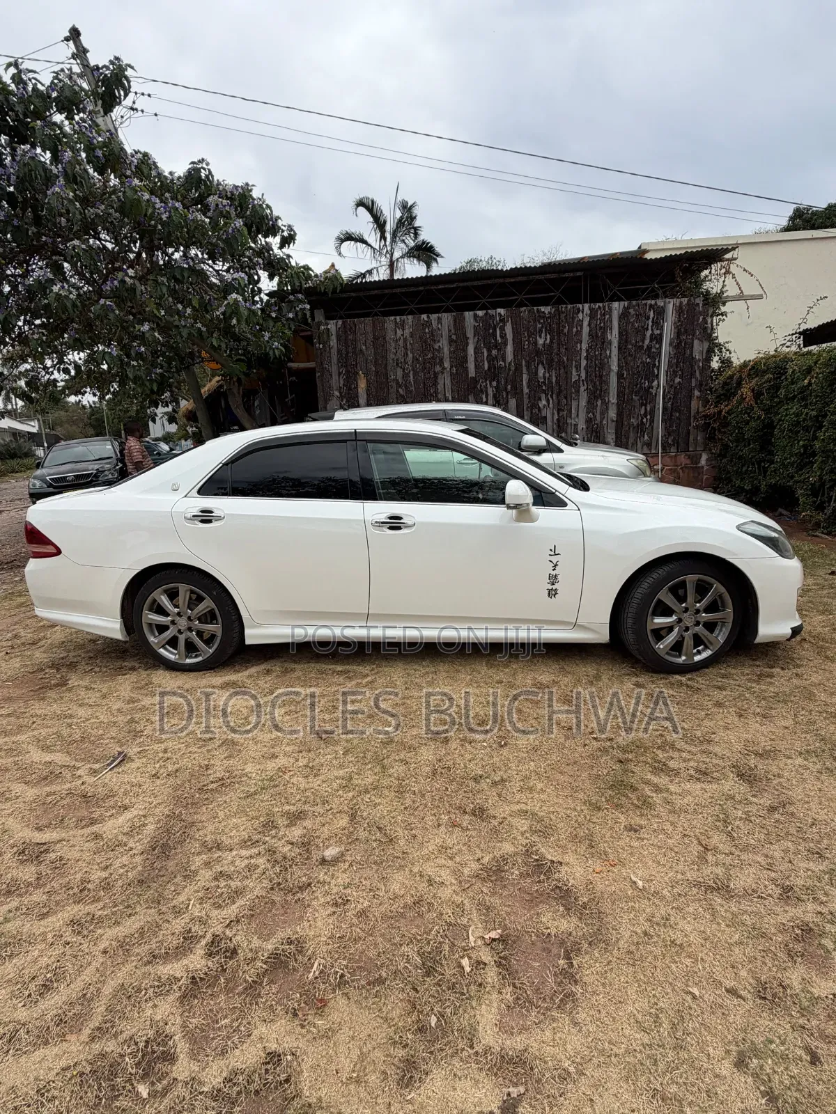 Toyota Crown 2009 White