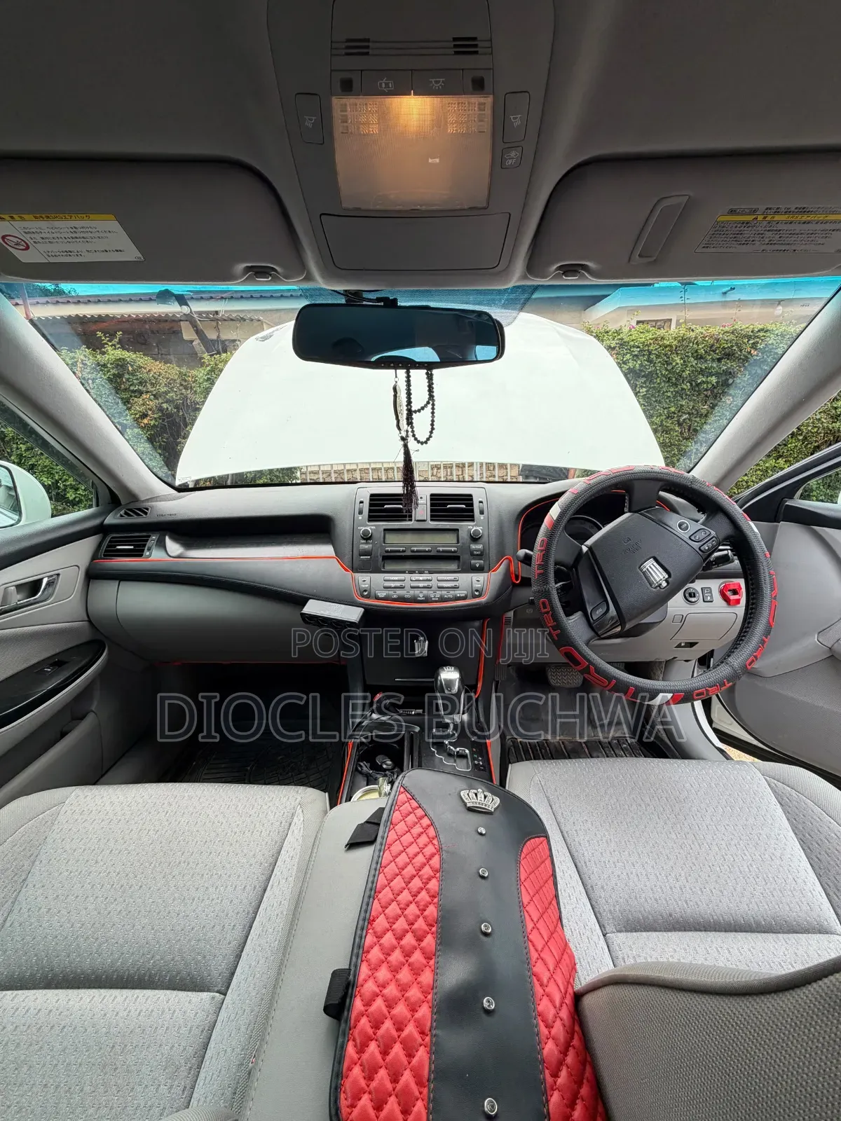 Toyota Crown 2009 White