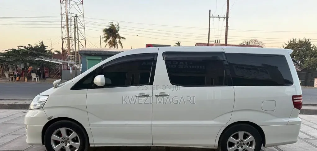 Toyota Alphard 2005 White