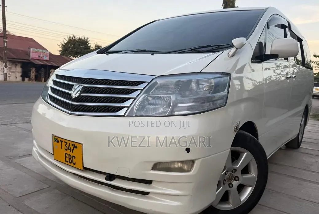 Toyota Alphard 2005 White