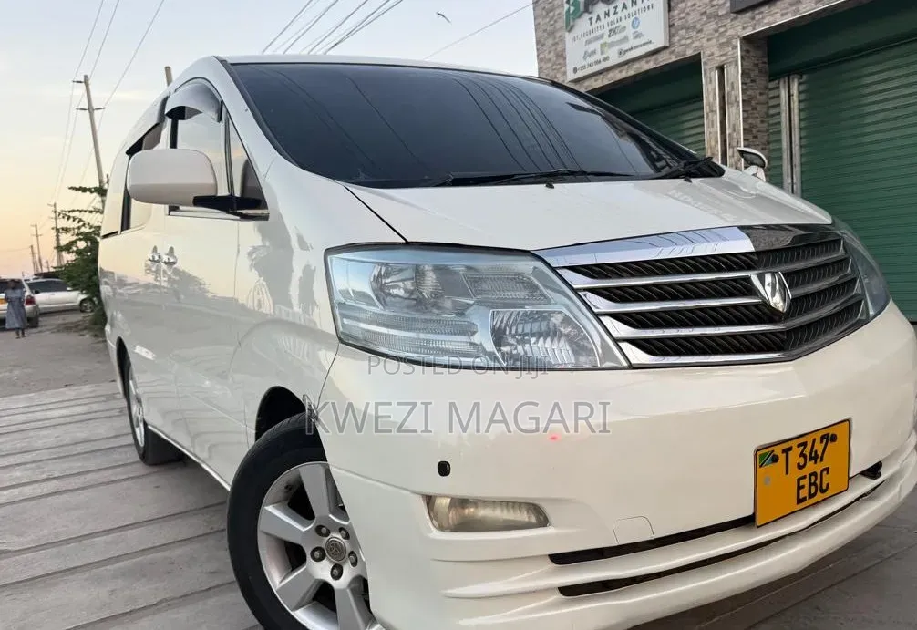 Toyota Alphard 2005 White