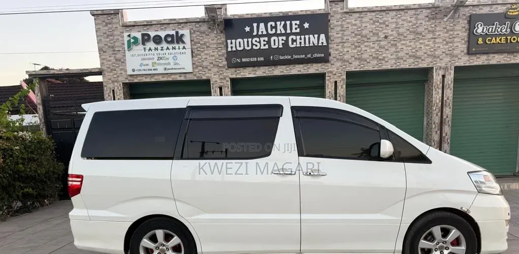 Toyota Alphard 2005 White