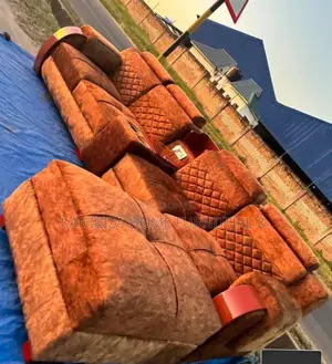 Sofa Sets Ya L Shape Ukubwa Ni Watu Watano