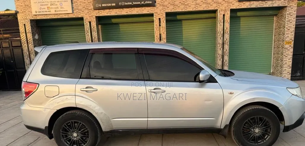 Subaru Forester 2009 Silver