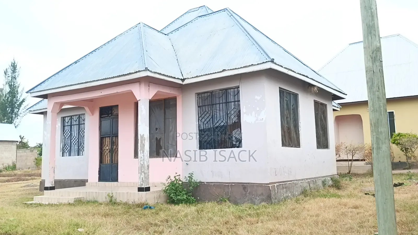 Furnished 3bdrm House in Kishiri for sale