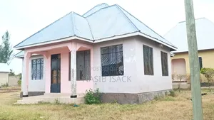 Furnished 3bdrm House in Kishiri for sale