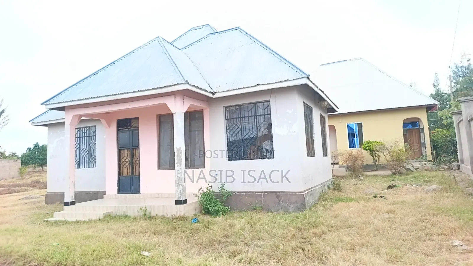 Furnished 3bdrm House in Kishiri for sale