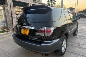 Toyota Harrier 2001 Black