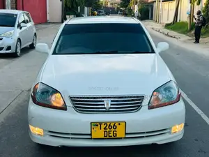 Toyota Mark II 2004 White