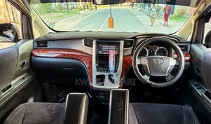 Toyota Vellfire 2010 Black