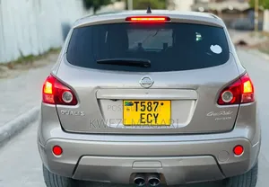 Nissan Dualis 2009 Silver