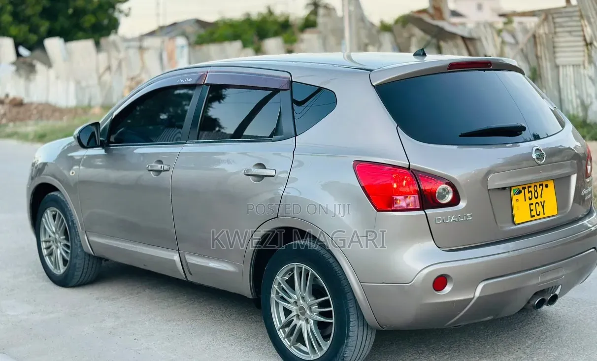 Nissan Dualis 2009 Silver