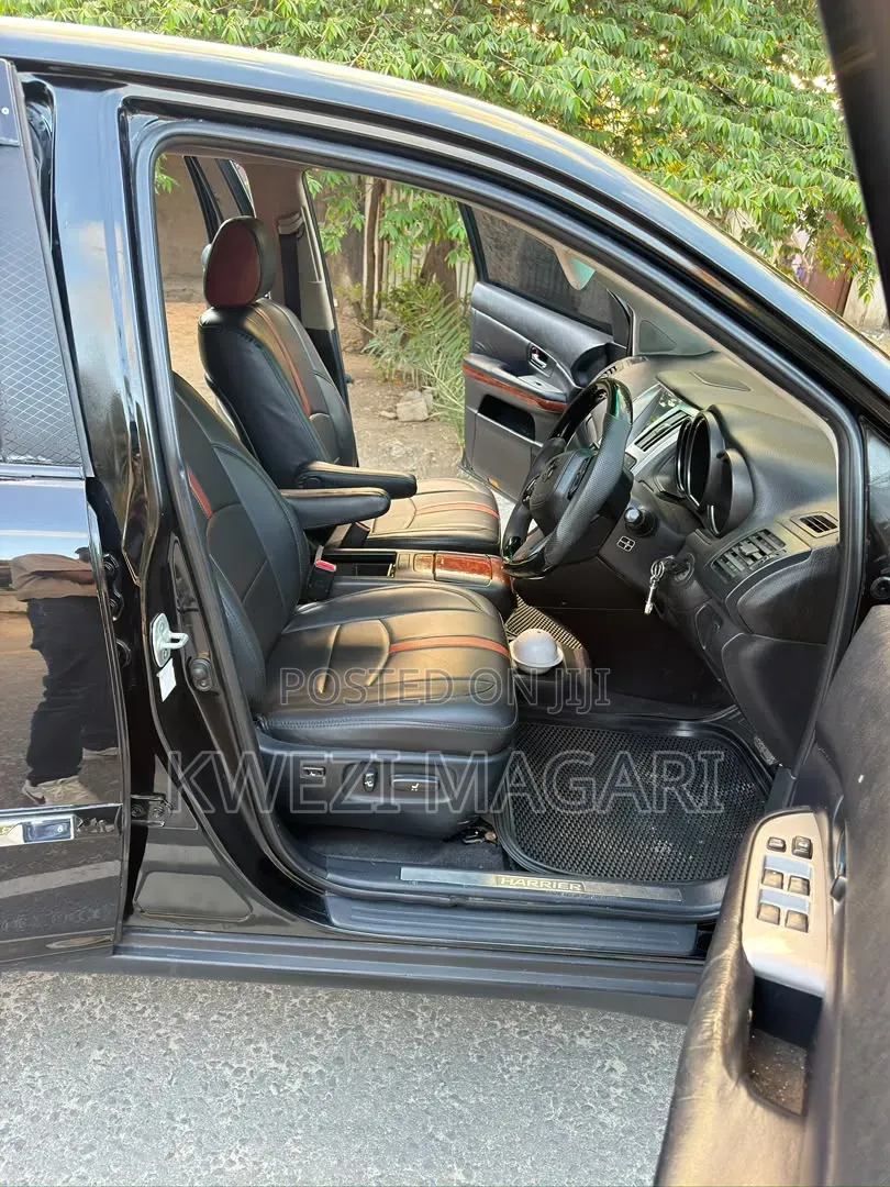Toyota Harrier 2006 Black