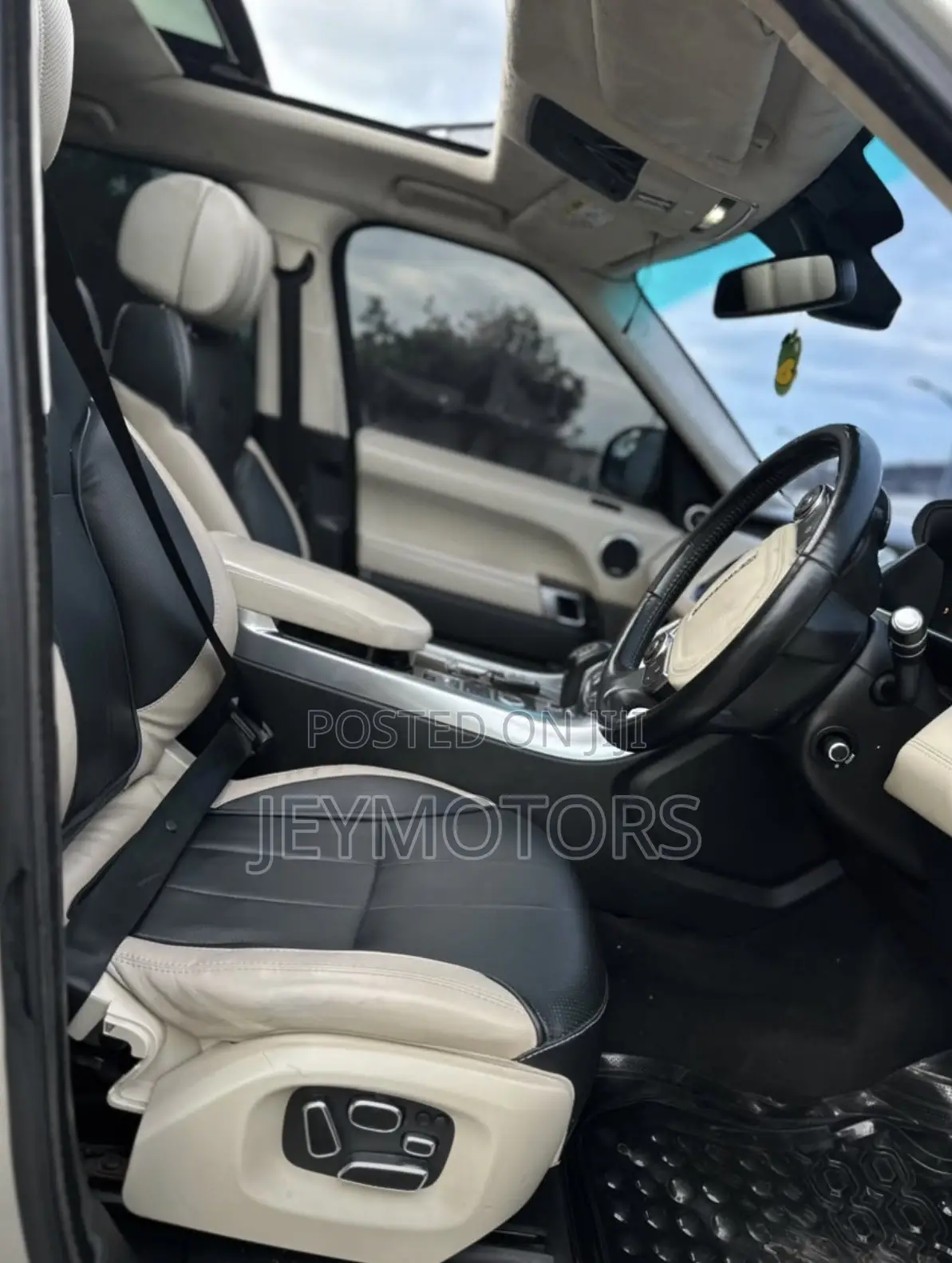 Land Rover Range Rover Sport 2016 Silver