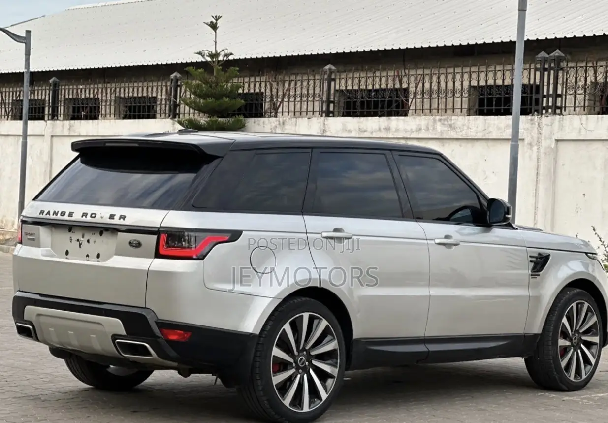 Land Rover Range Rover Sport 2016 Silver