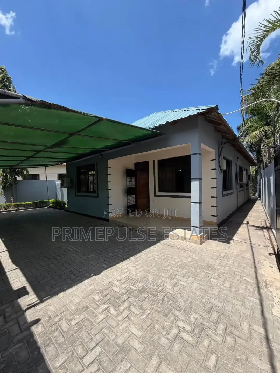 3bdrm House in Masaki for rent